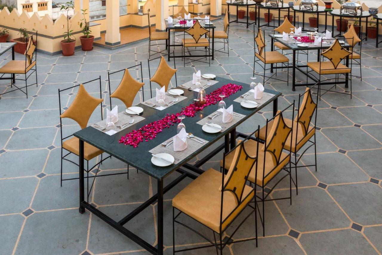 Bloom Boutique L Lake Pichola Udaipur Bagian luar foto