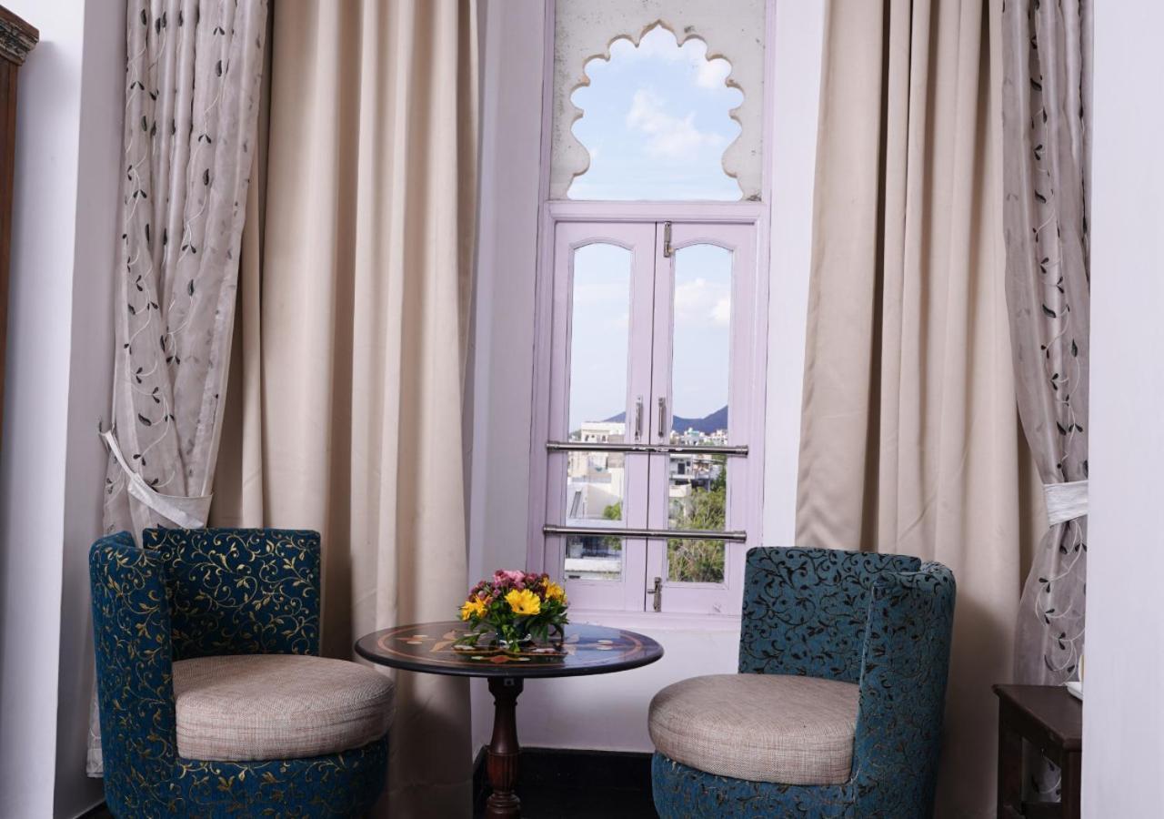 Bloom Boutique L Lake Pichola Udaipur Bagian luar foto