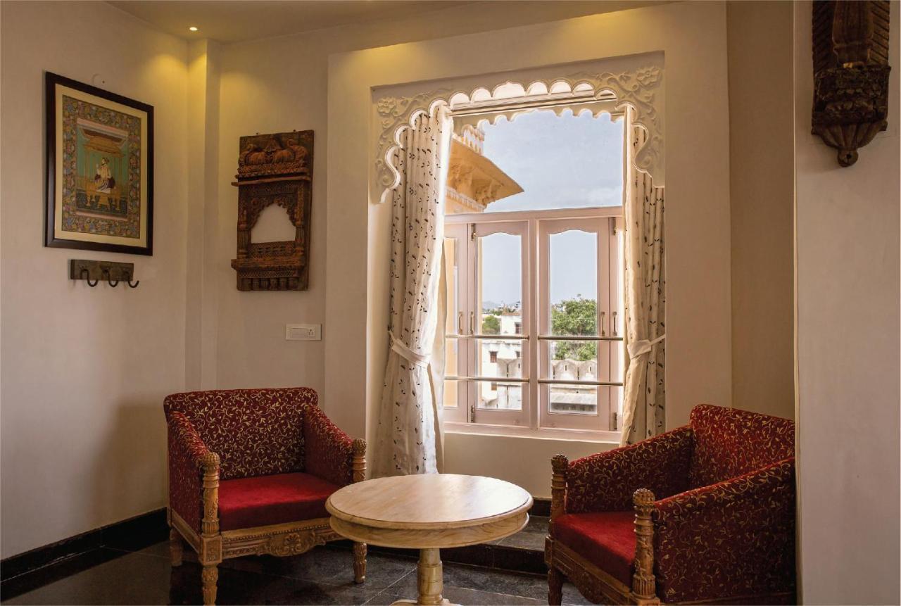 Bloom Boutique L Lake Pichola Udaipur Bagian luar foto