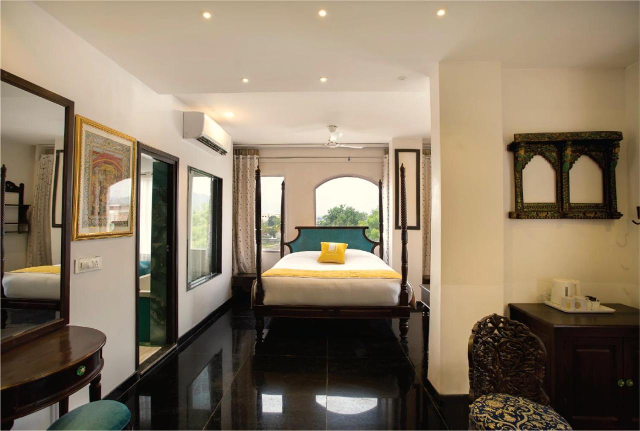 Bloom Boutique L Lake Pichola Udaipur Bagian luar foto